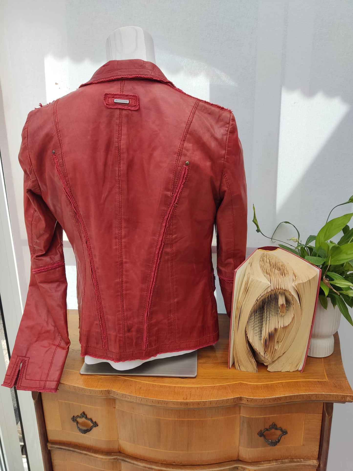 Rote Lederjacke - MILESTONE - Gr. M