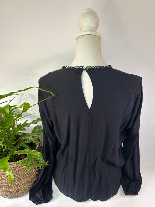Bluse mit Stickereien - JDY - Gr. M / L