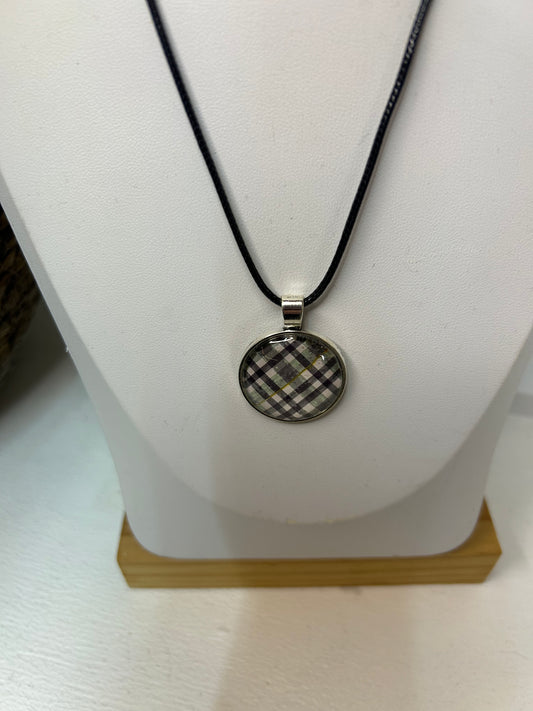 Handgemachte Cabochon Kette kariert - Schmuck