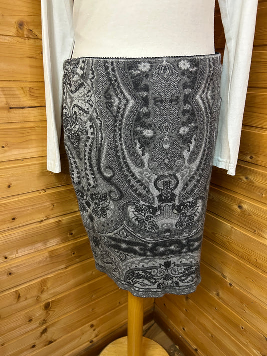 Toller Rock aus Schurwolle - Marc Cain - Gr. L / 40 - Designer