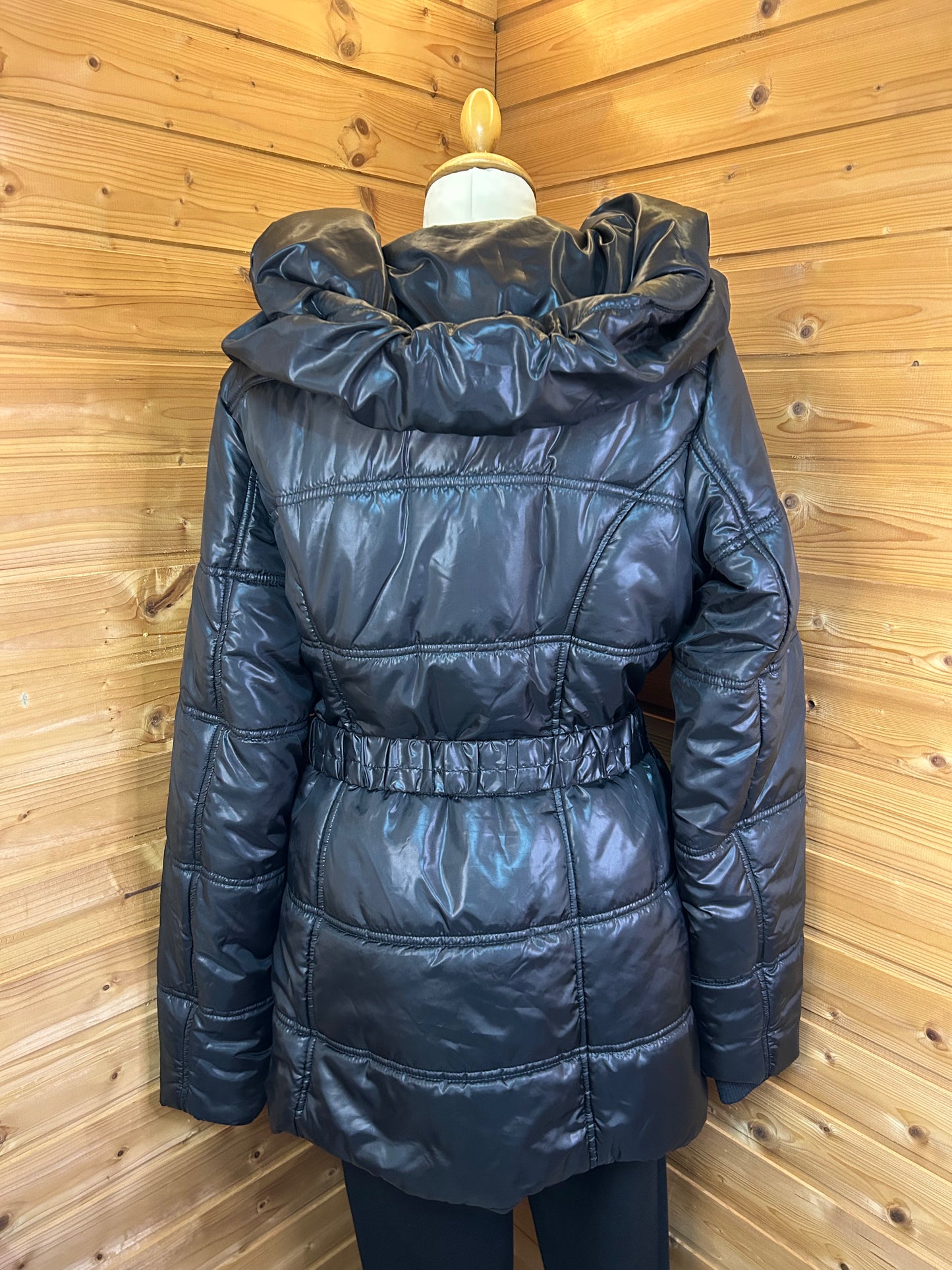 Schillernde Jacke Lang mit Taillen Gürtel - Madonna - Gr. XXL / 44