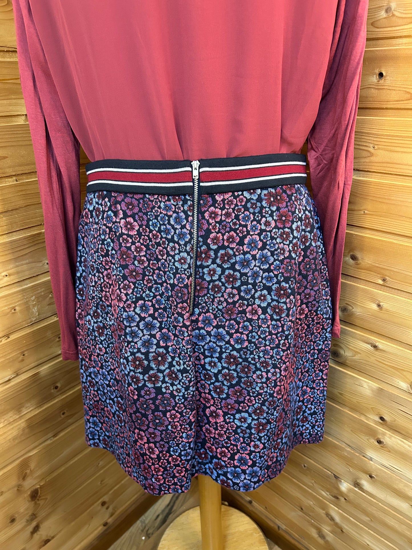 Floraler Rock mit Reißverschluss - Esprit - Gr. L / 40