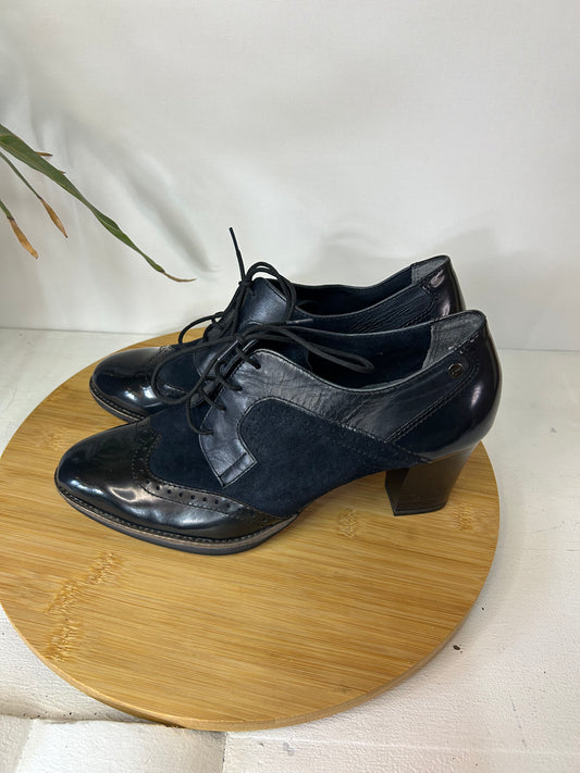 Budapester Schuhe mit Absatz Blau - Tamaris - Gr. 41