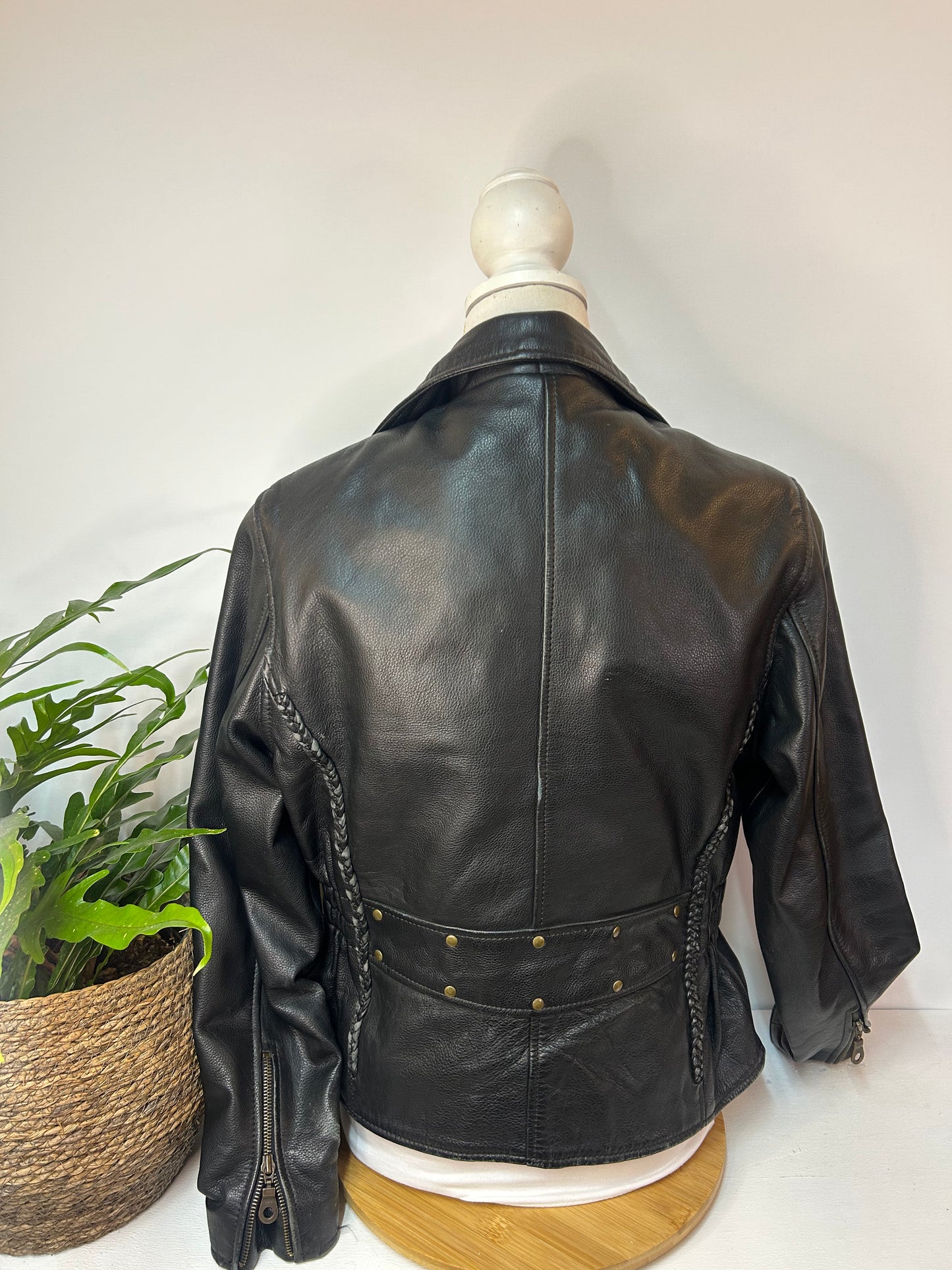 Tolle Echtleder Jacke - ROADWEAR - Gr. M / 38