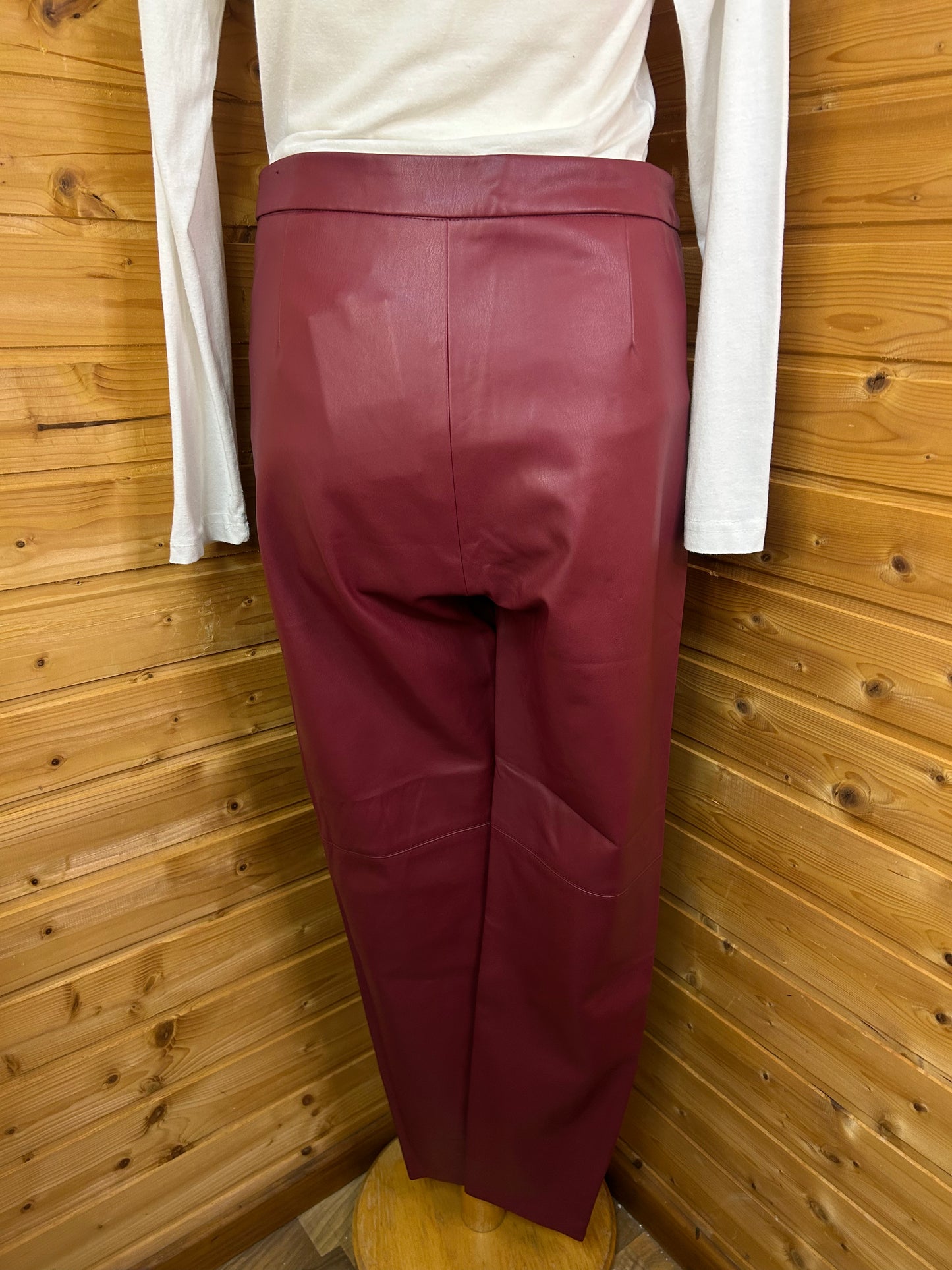 Neue Lederimitat Stoffhose - Zara - Gr. M / L