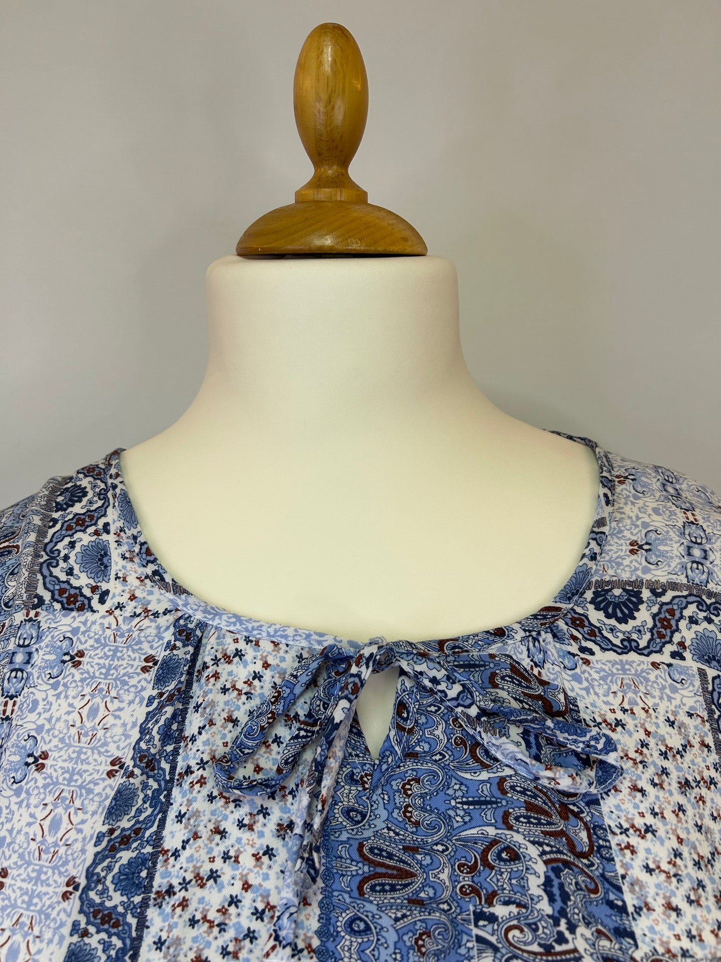 Paisley kurzarm Bluse - Laura Torelli - Gr. XXL