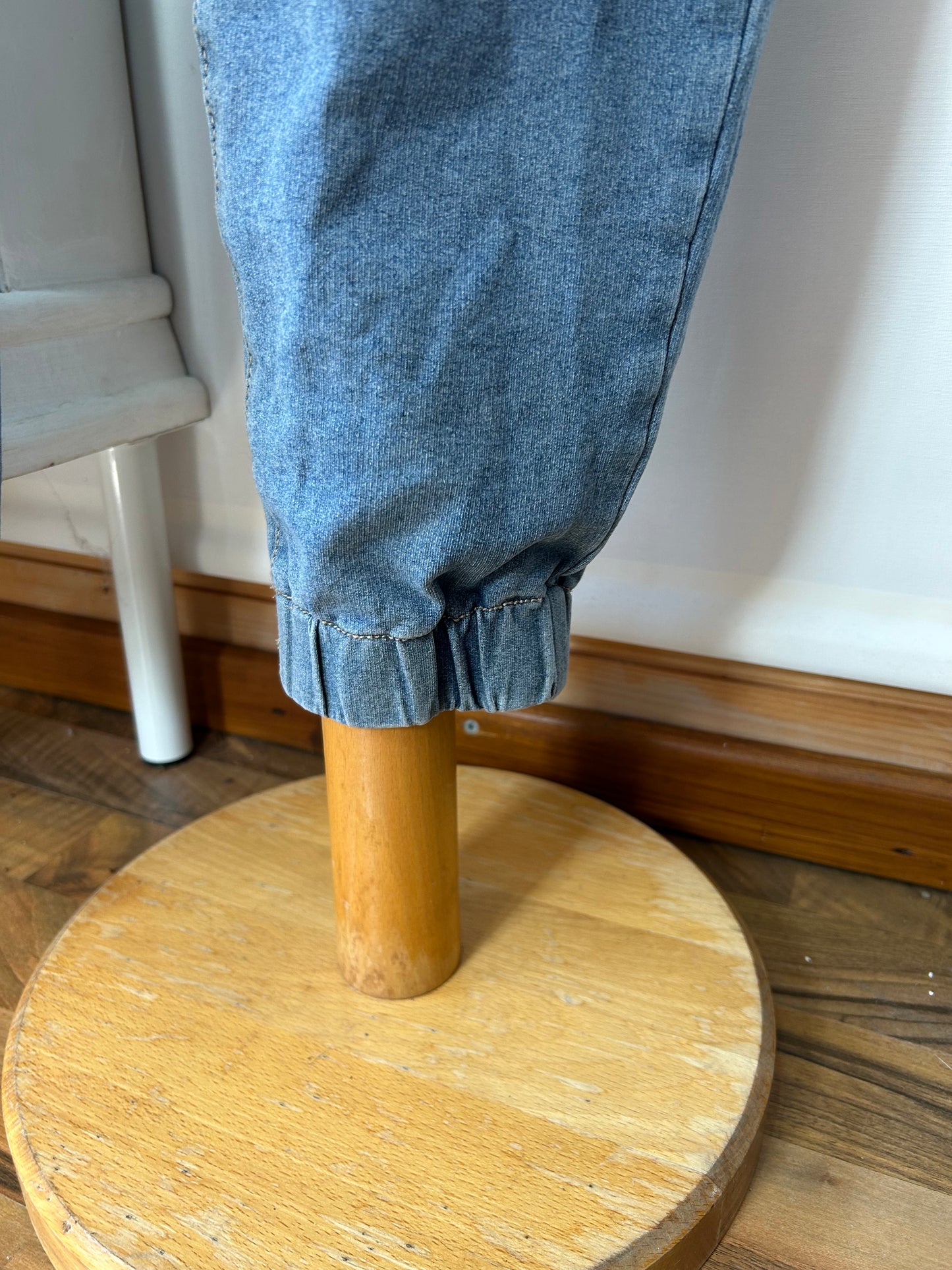 Jeans mit Gummibund - cream - Gr. M