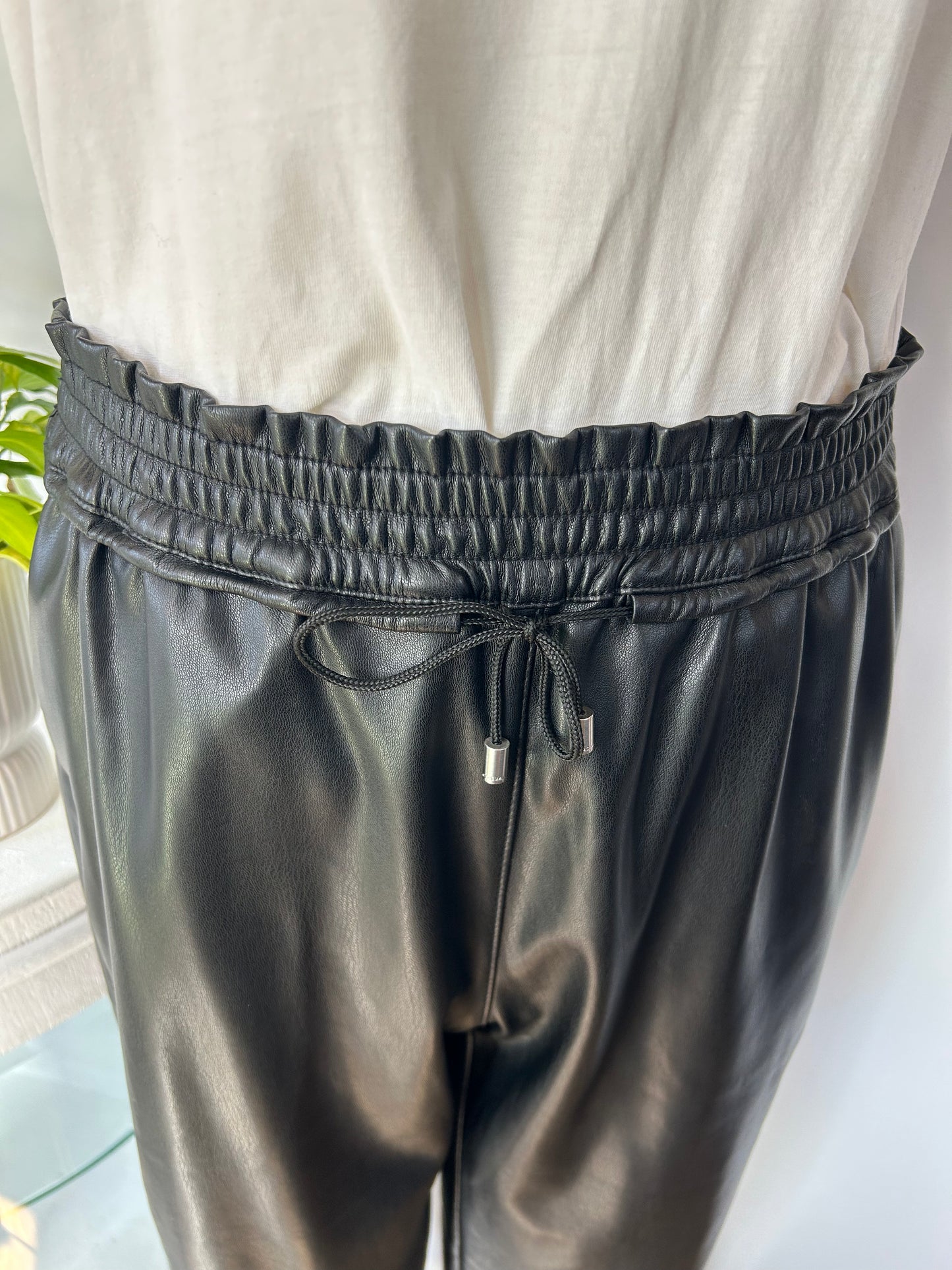 Kunstlederhose C&A - Gr. L