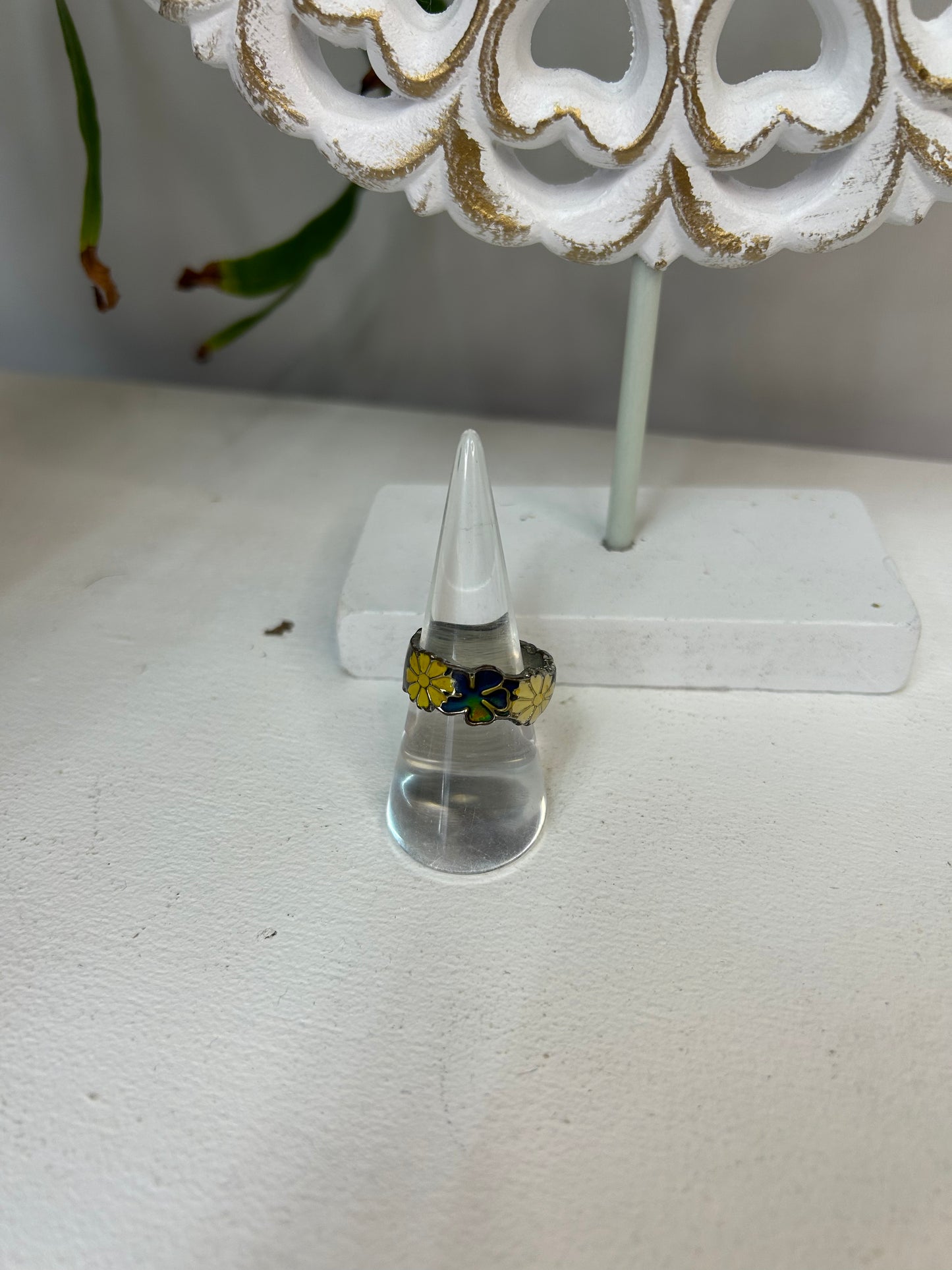 Floraler Ring mit Blümchen - Ringgröße 56 - Schmuck