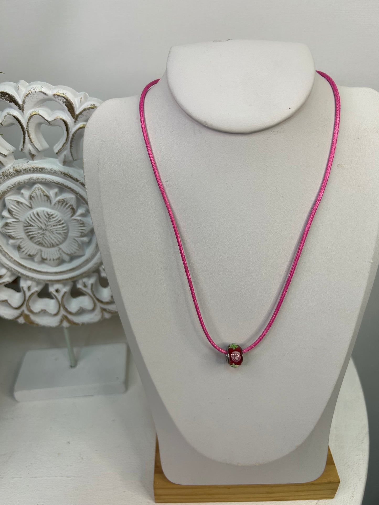 Süße Kette mit Echtsilber Rosen Anhänger - Handgemacht - Schmuck