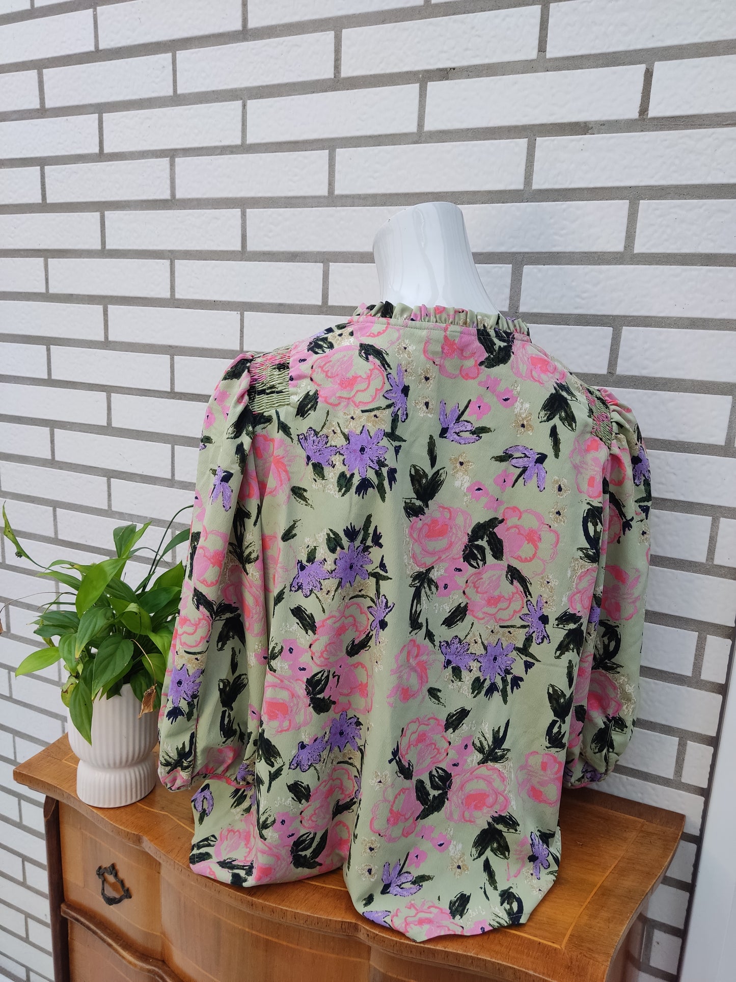 Florale Bluse - VERO MODA - Gr. L/XL
