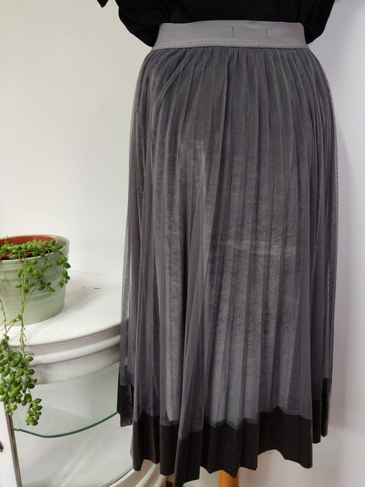 Schicker Tüllrock RESERVED- Gr. M