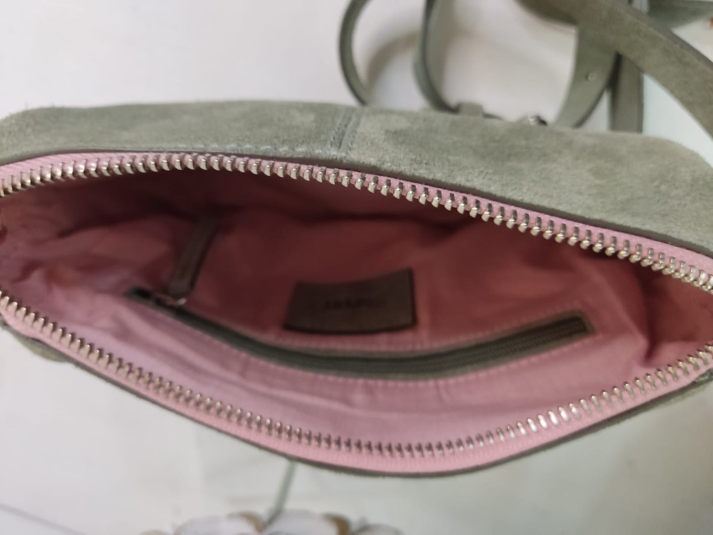 Kleine Wildledertasche ESPRIT