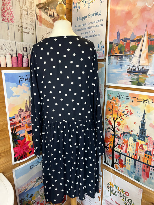 Dunkelblaues Midikleid mit weißen Polka Dots - C&A - Gr. L/40