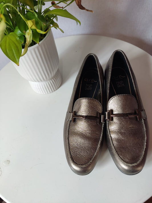 goldfarbene Slipper Schuhe ARA - Gr. 37 1/2