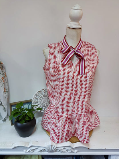 Außergewöhnliche Bluse mit Schößchen- Emily van den Bergh - Gr. 36