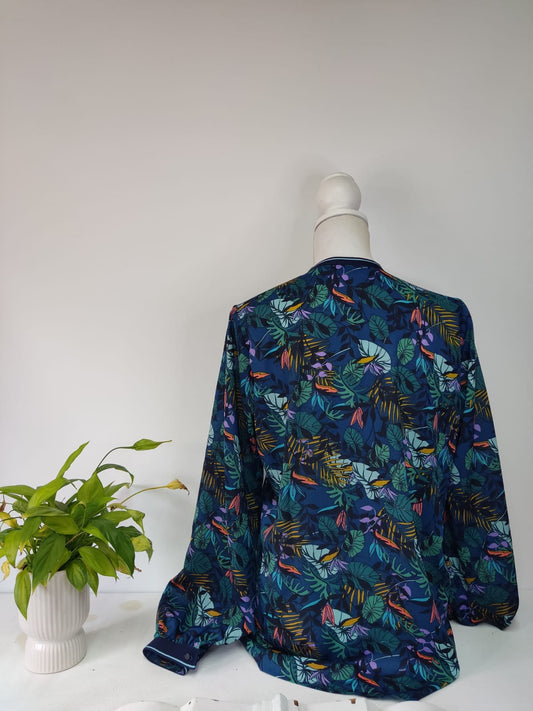 Bluse im Dschungeldesign- Gr. L