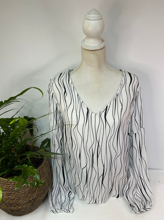 Schicke Bluse mit Muster - Gr. XL