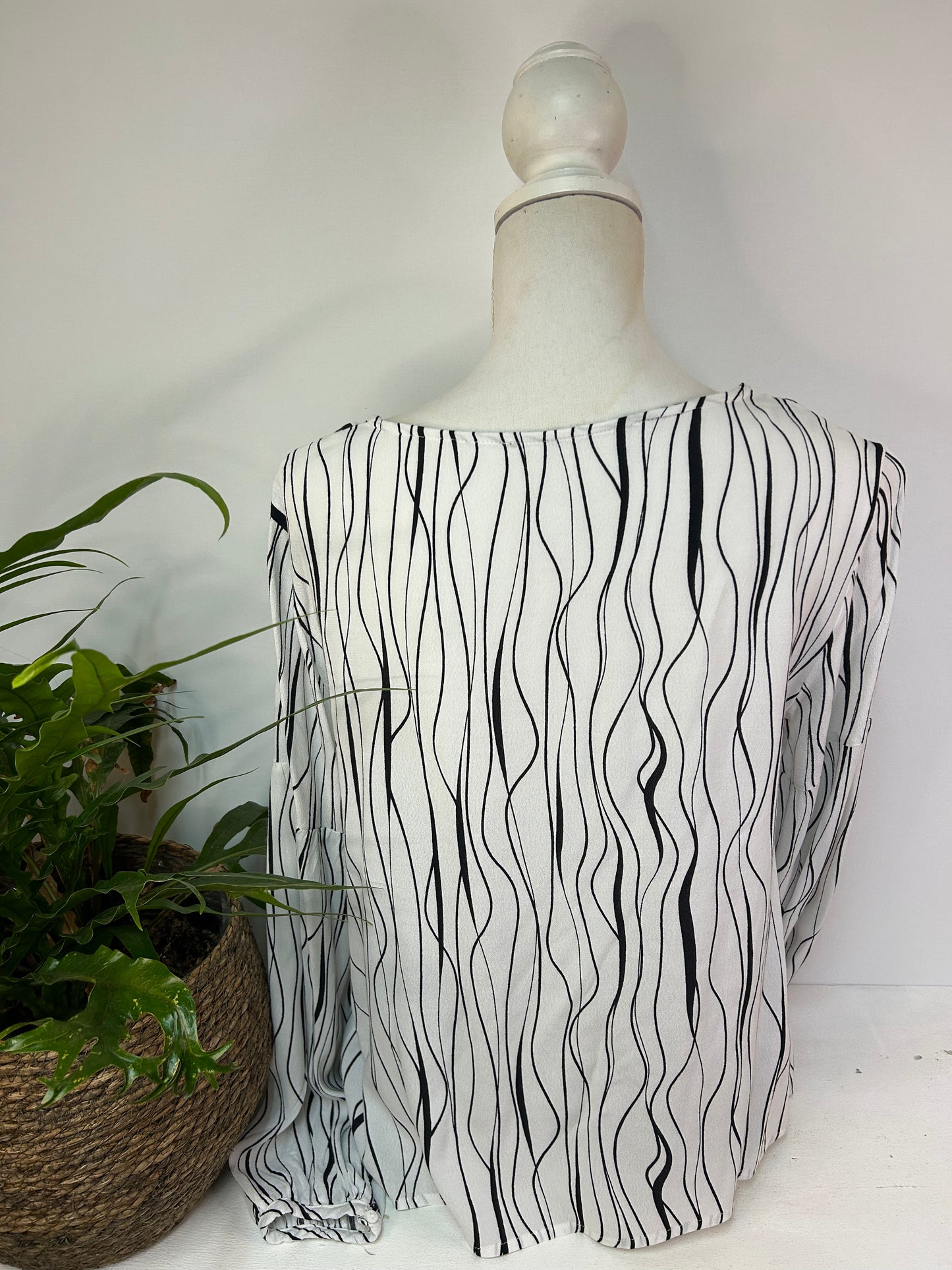 Schicke Bluse mit Muster - Gr. XL