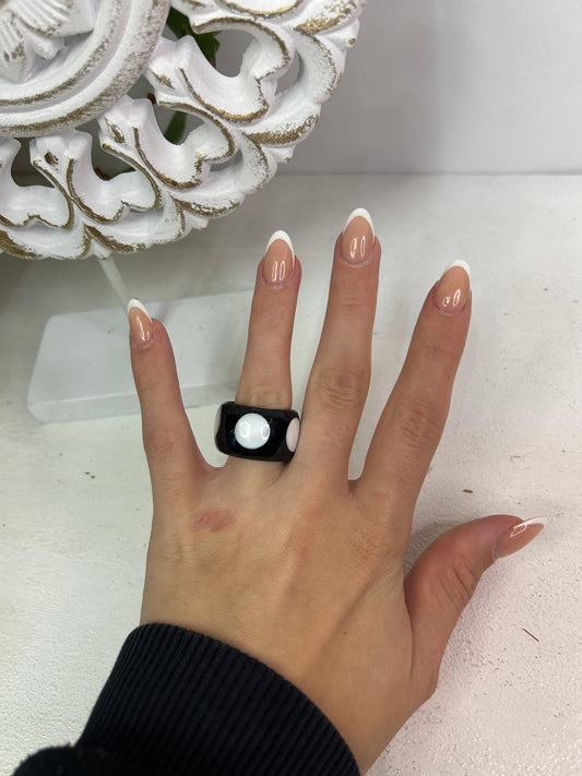 Außergewöhlicher Ring - Ringgröße 59 - Schmuck