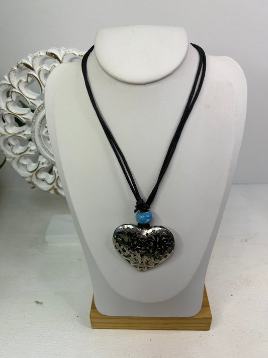 Modeschmuck Kette mit silbernen Herz