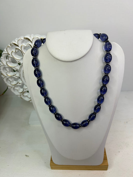 Handgemachte Kette aus Glasperlen - Unikat - Schmuck
