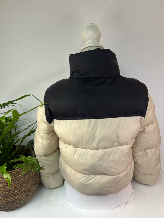 Dicke Crop Jacke - Pull & Bear - Gr. S / M