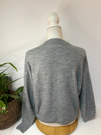 Schicker Pullover mit Ketten Detail - H&M - Gr. M / 38