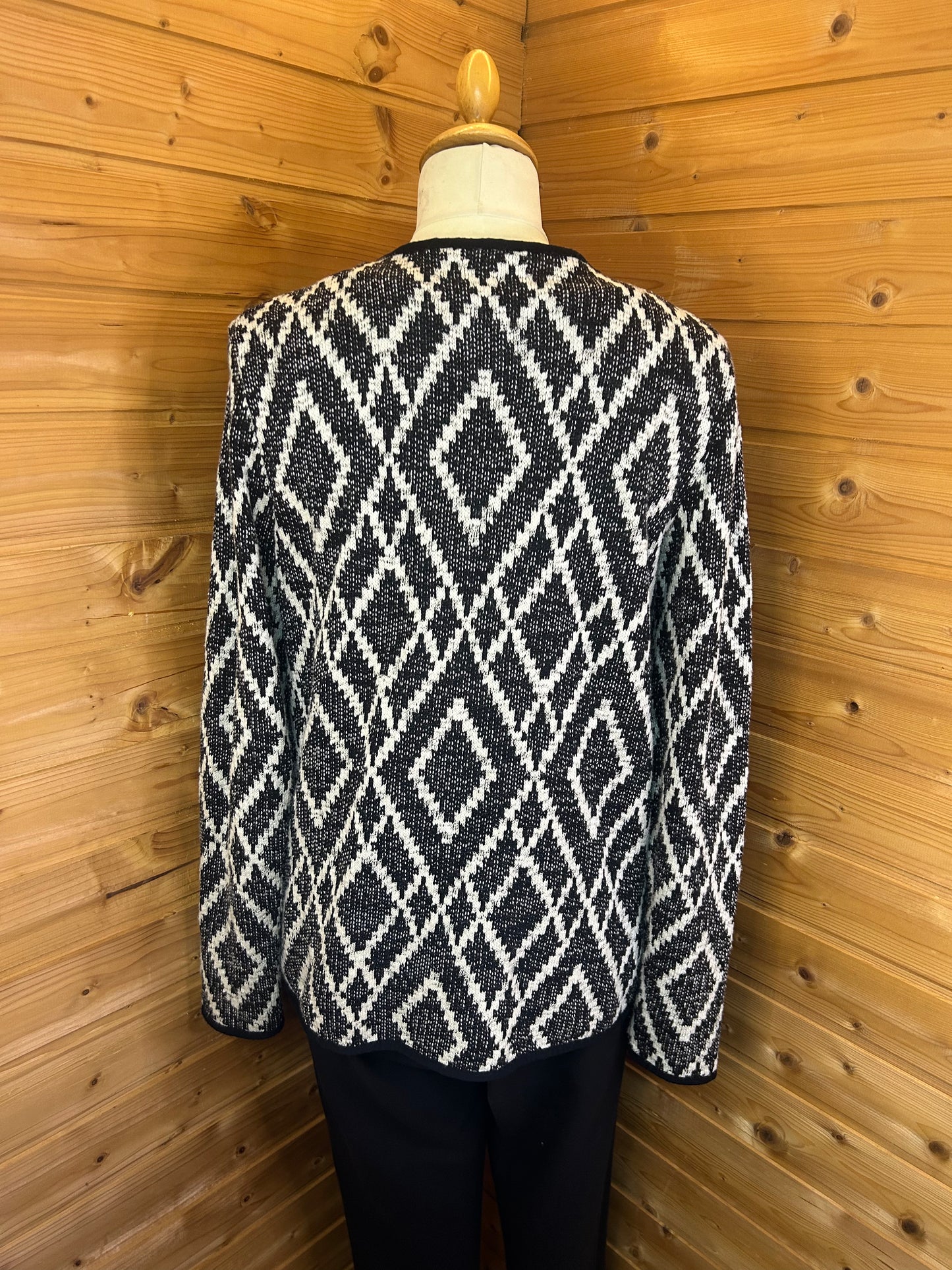 Geometrischer Cardigan / Strickjacke Schwarz / Beige - ONLY - Gr. L / 40