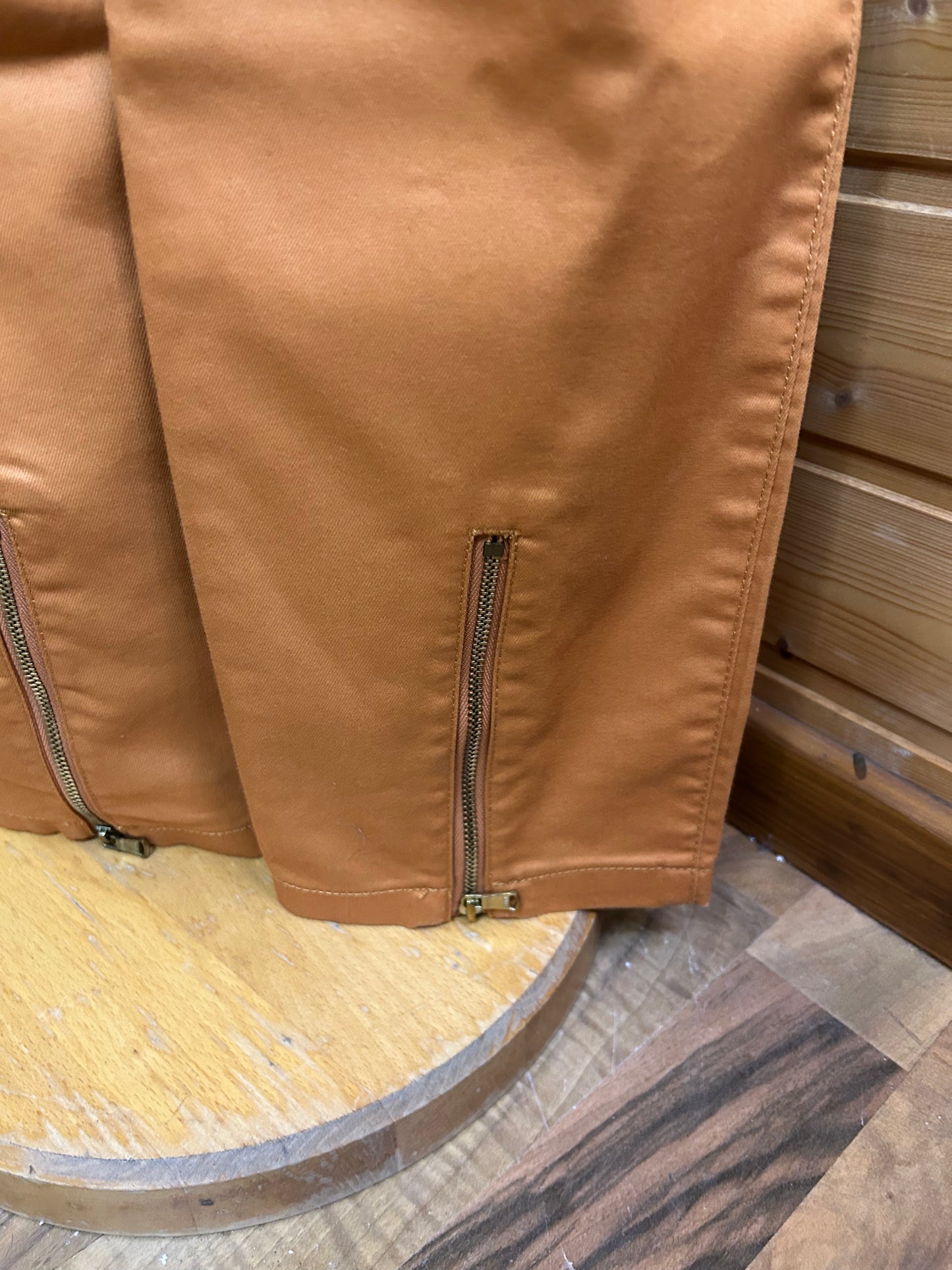 Schicke Stoffhose mit Reißverschluss Details Orange - ESPRIT - Gr. L / XL - 40 / 42