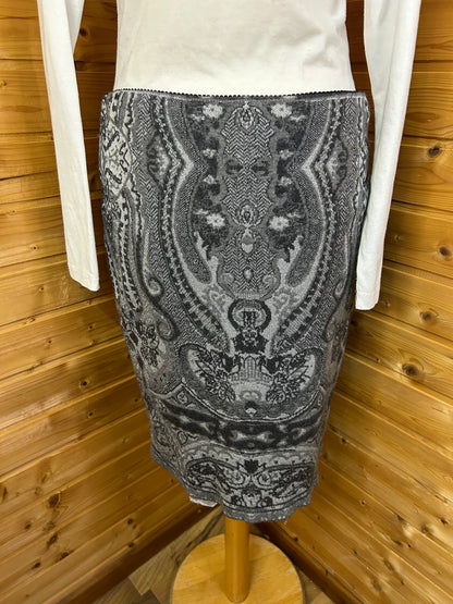 Toller Rock aus Schurwolle - Marc Cain - Gr. L / 40 - Designer