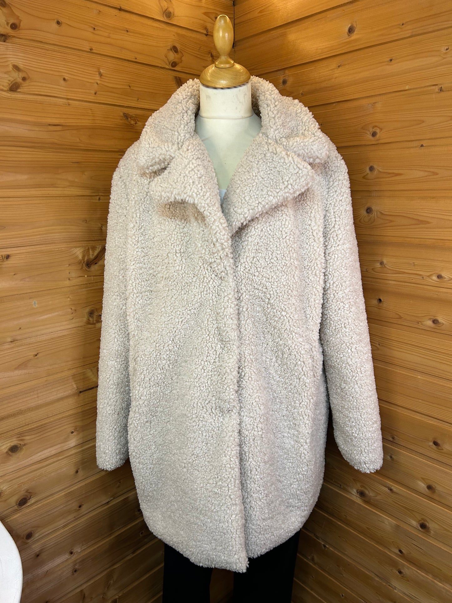 Warmer Teddy Mantel / Jacke - C&A - Gr. XL / XXL - 42 / 44