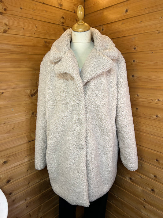 Warmer Teddy Mantel / Jacke - C&A - Gr. XL / XXL - 42 / 44