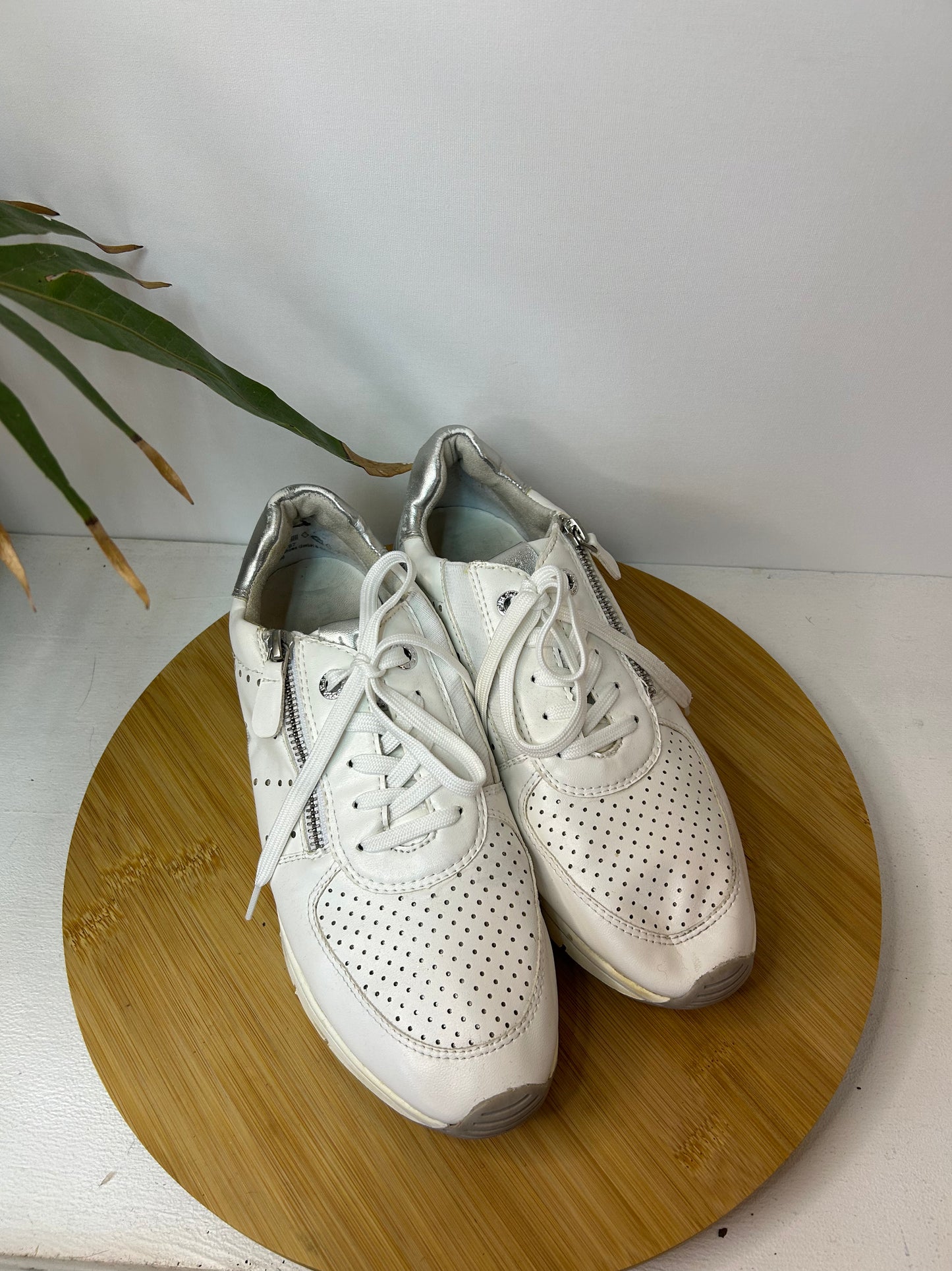 Coole weiße Sneaker Schuhe mit Reißverschlüssen - Love our Planet - Gr. 39