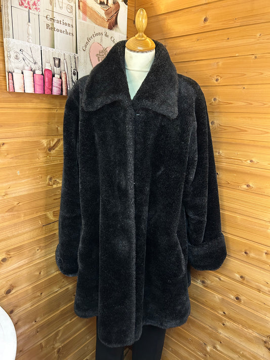 Vintage Oversize Mantel Fake Fur - Vittoria Verani - Gr. XL / 42