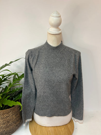 Süßer Pullover mit Spitzen Details - Zara - Gr. S / 36
