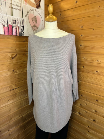 Unifarbener oversize Longsleeve / Pullover - H&M Basic - Gr. XXL / 44