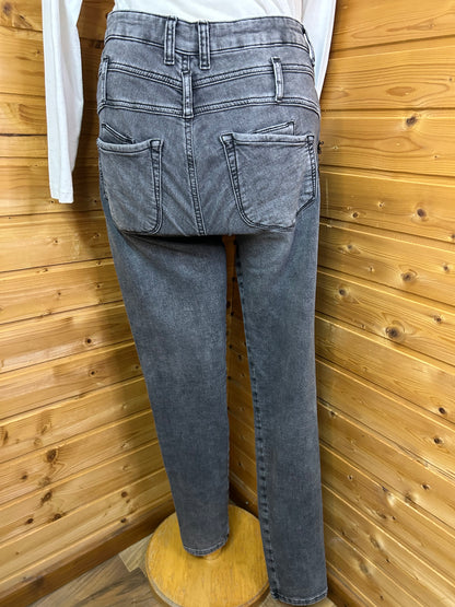 Coole Jeans mit Details - tredy - Gr. L / 40