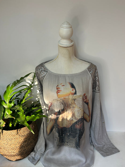 Sweatshirt / Bluse mit Audfruck - tredy - Gr. XL / XXL - 42 / 44