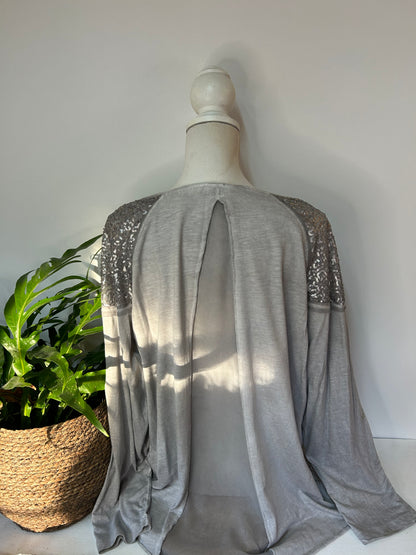 Sweatshirt / Bluse mit Audfruck - tredy - Gr. XL / XXL - 42 / 44
