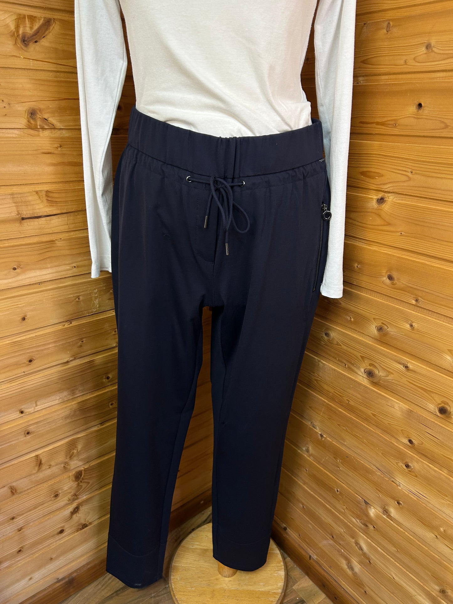 Schicke Stoffhose mit Gummibund - comma, - Gr. L / 40 - Designer