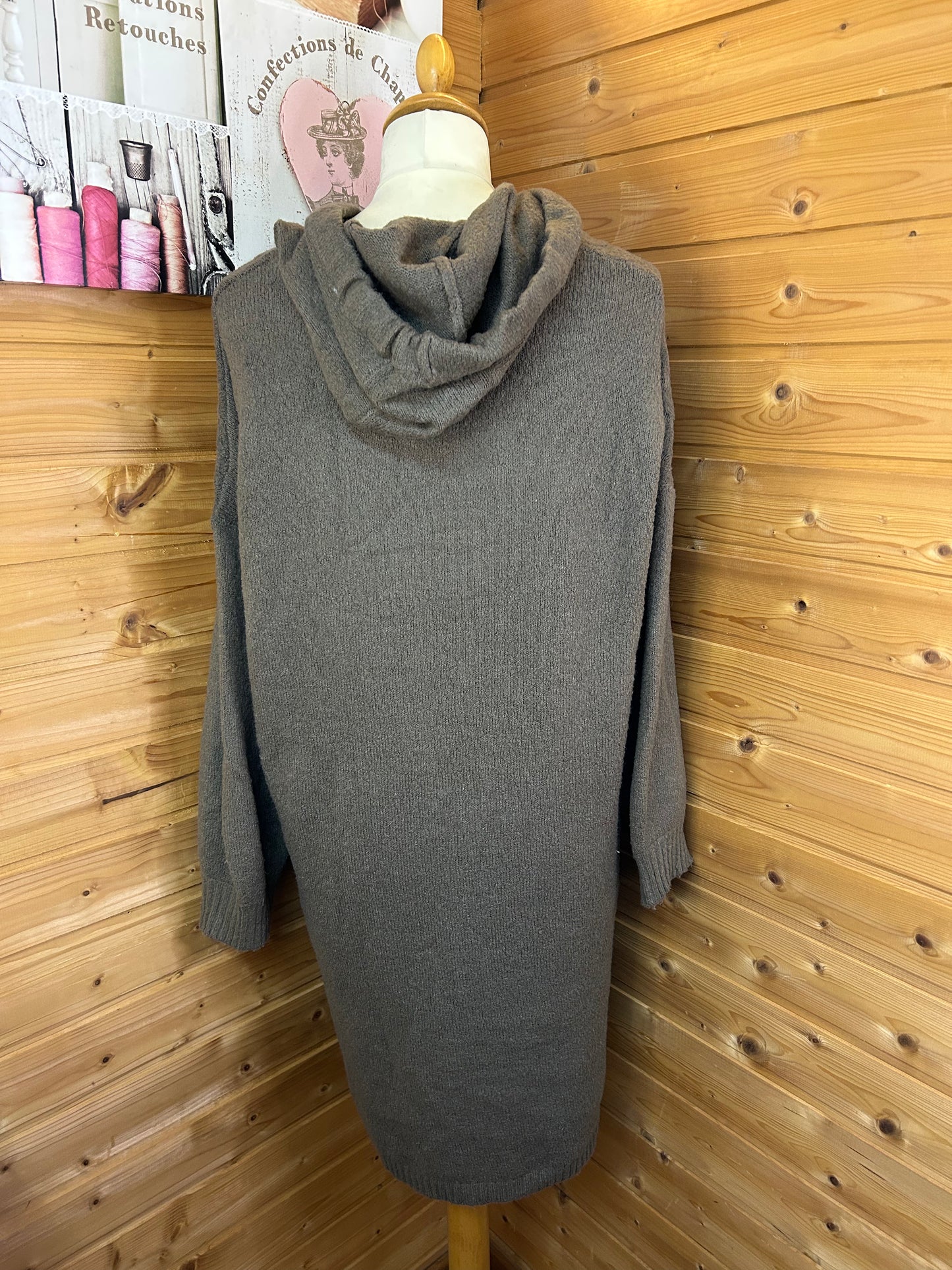 Kuscheliges Kapuzenkleid - New View - Gr. M / L - 38 / 40