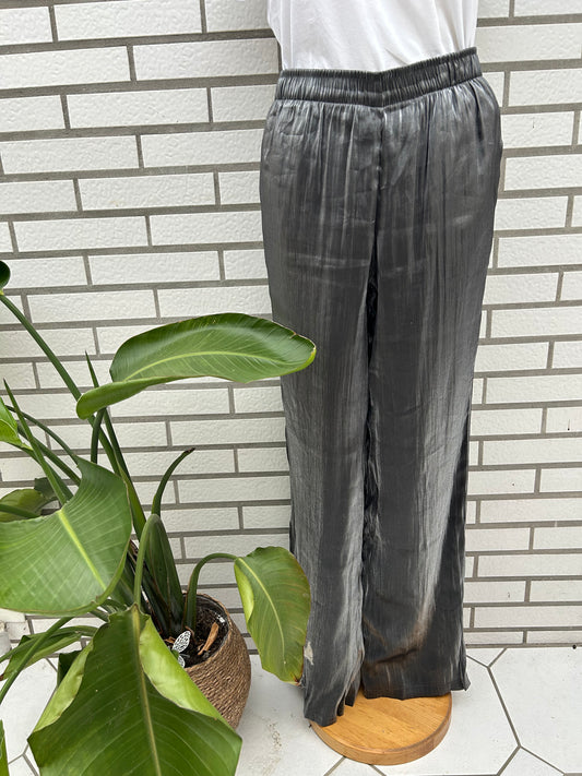 Stoffhose Metallic Look - AMISU- Gr. M