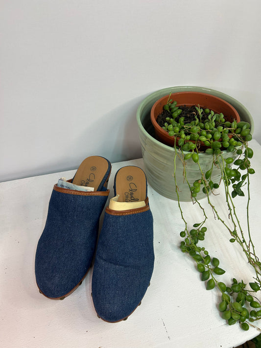 Ausgefallene Clotschen / Schuhe - Claudia Ghizzani - Gr. 38