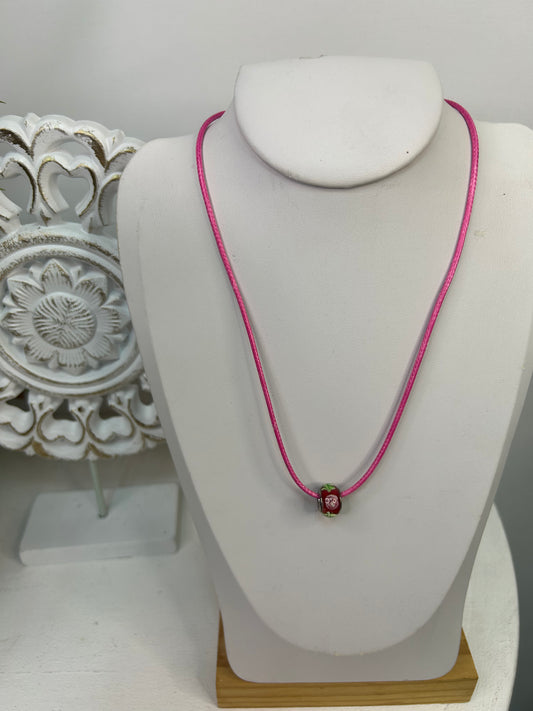 Süße Kette mit Echtsilber Rosen Anhänger - Handgemacht - Schmuck