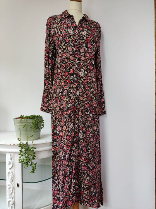 Florales Kleid SOAKED IN LUXURY- Gr. 38
