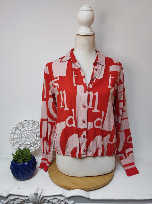 Schicke Musterbluse - Emily van den Bergh - Gr. S