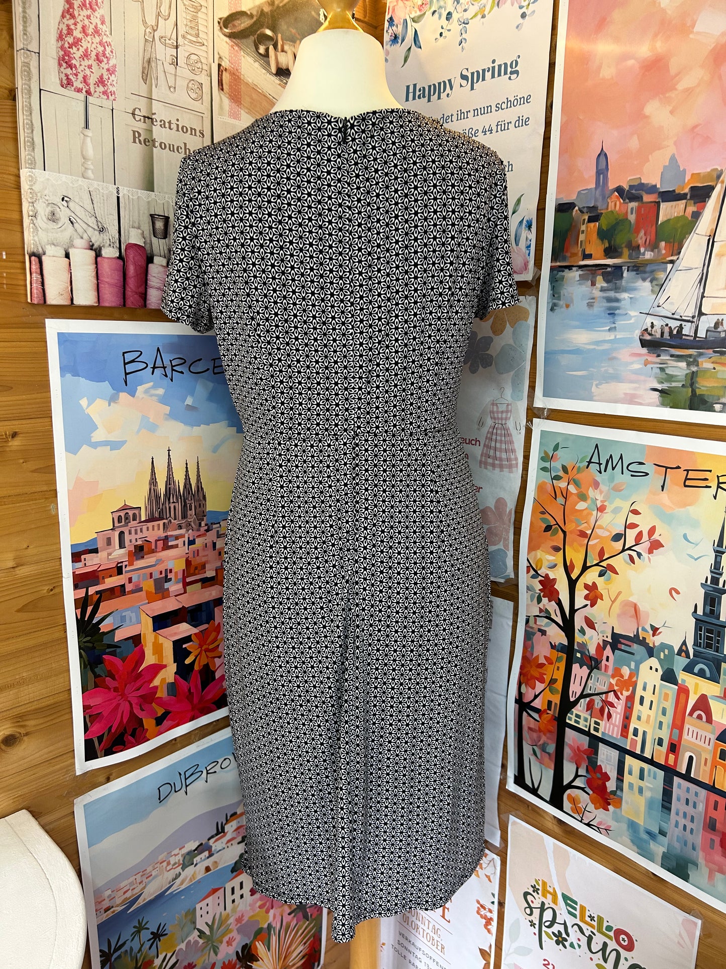 Damen Muster Kleid  A-Linie - Esprit - Gr. L/40