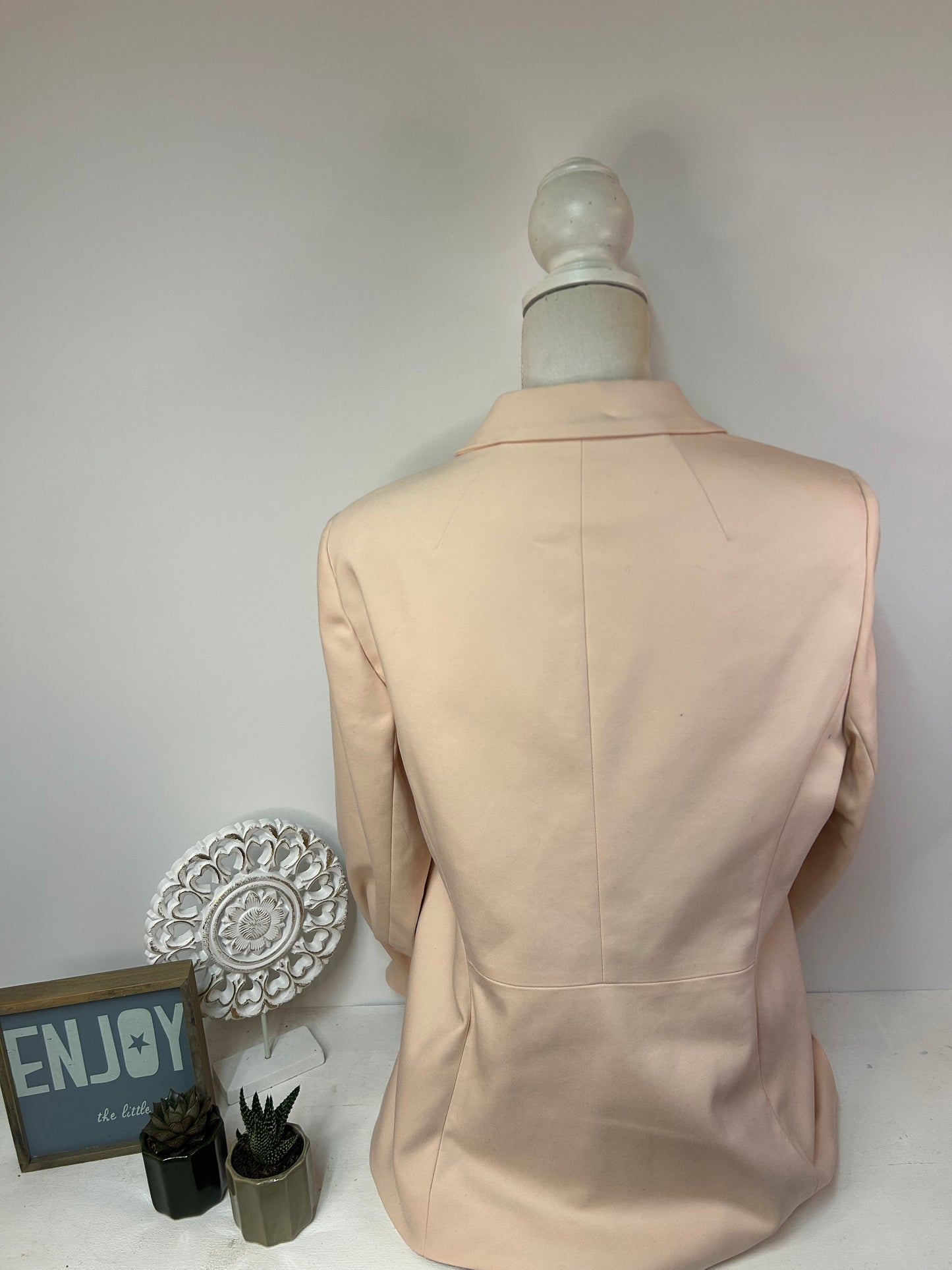 Eleganter Damenblazer in zartem Rosé mit klassischem Reverskragen - Comma - Gr. 44