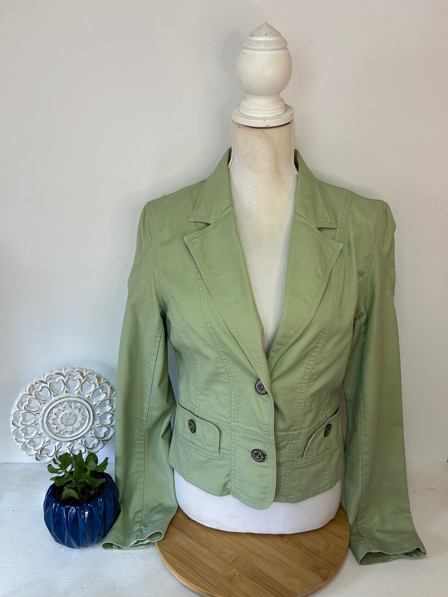 Damen Blazer in Grün mit tailliertem Schnitt - miqu - Gr. S / 36 - M / 38